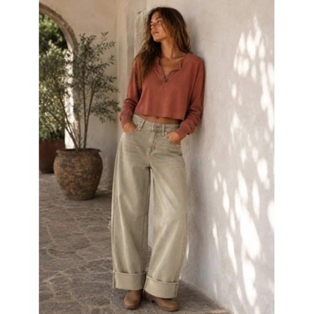 Altar'd State Womens Wide Leg Cuffed Jeans Light Brown High Rise Size 24 NEW